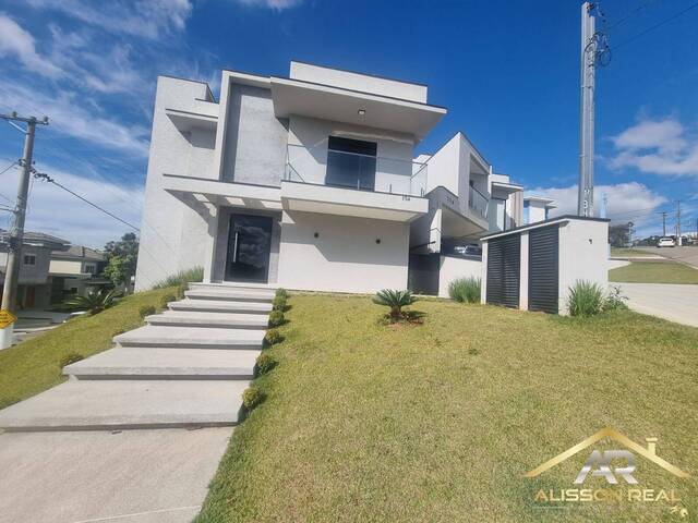 #30 - Casa em condomínio para Venda em Santana de Parnaíba - SP