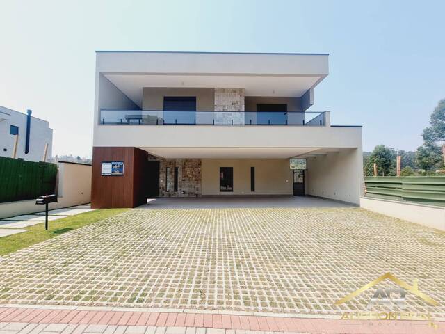 Casa em condomínio para Venda em Santana de Parnaíba - 1