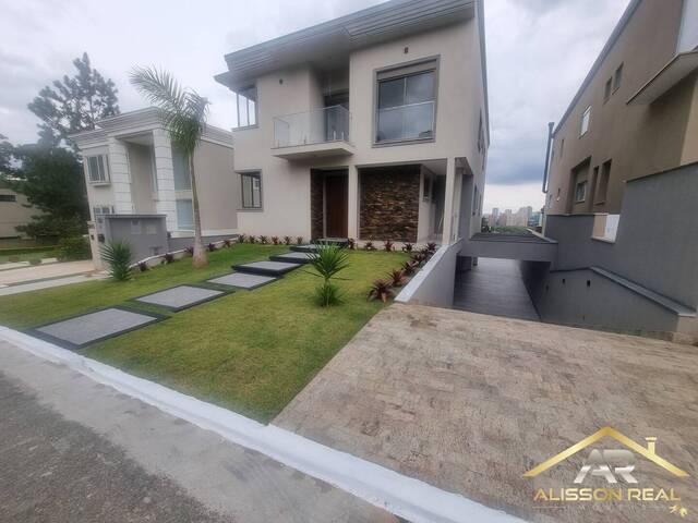 #241 - Casa em condomínio para Venda em Barueri - SP