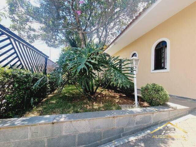 #298 - Casa Térrea para Venda em Osasco - SP