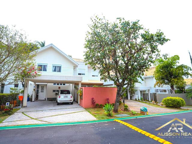 #391 - Casa em condomínio para Venda em Santana de Parnaíba - SP